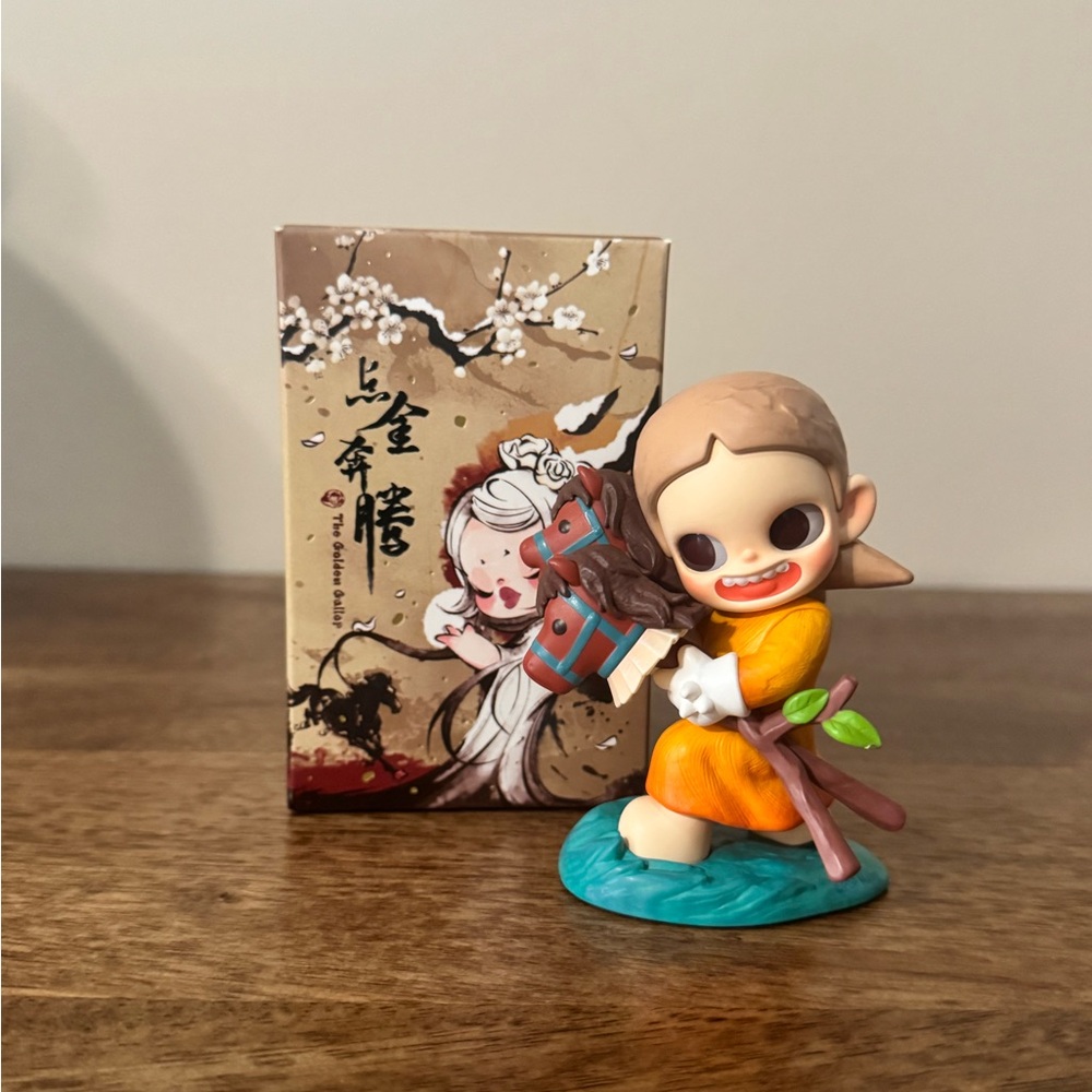 Popmart Golden Gallop Zsiga Figure Comfirmed BOX